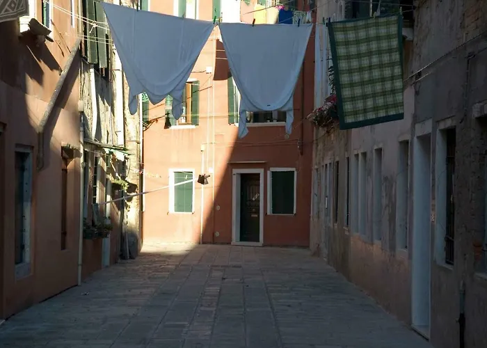 1410 Castello